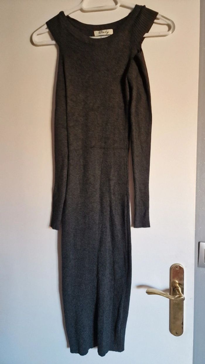 Robe Pull grise - photo numéro 5