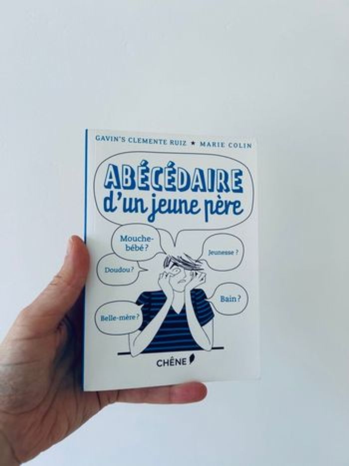 Lot livres jeunes parents l’après accouchement , bientôt maman et abécédaire d’un jeune père - photo numéro 4