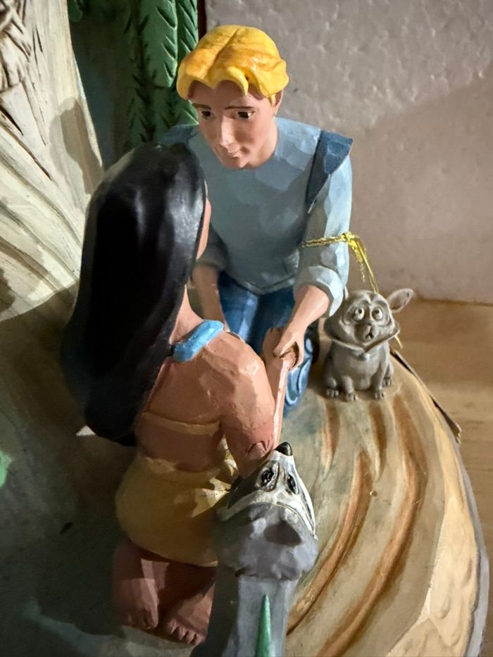 carved pocahontas - photo numéro 4