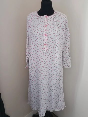 Chemise de nuit fleurie 44/46