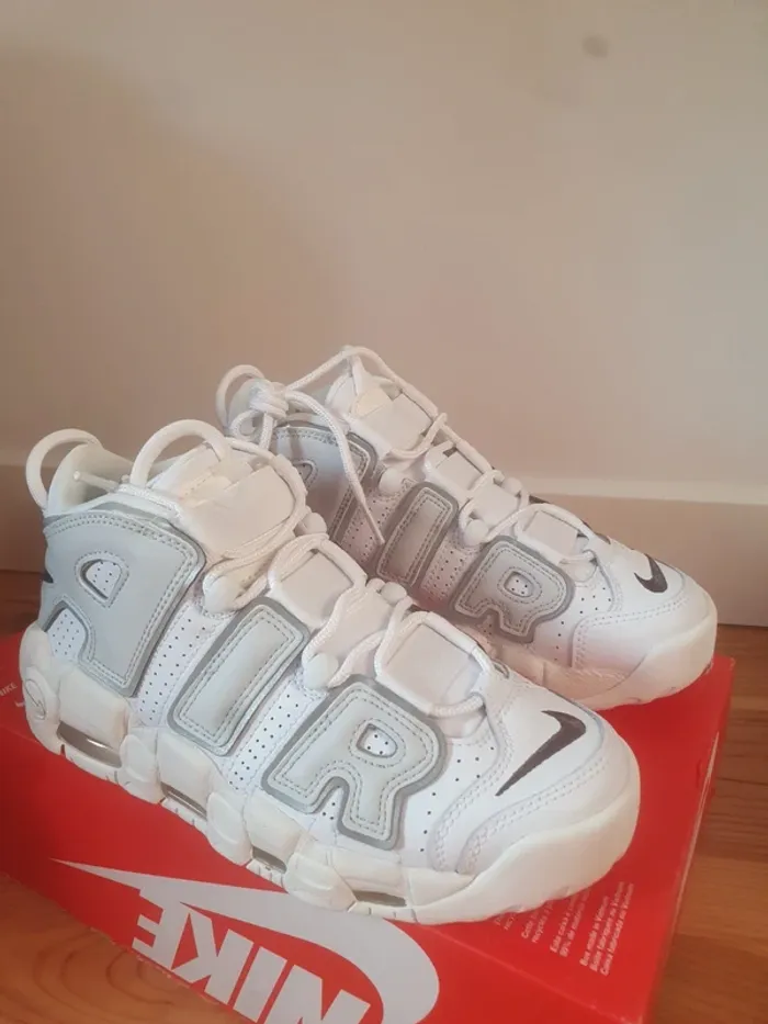 Nike Air Uptempo (36.5) - photo numéro 2