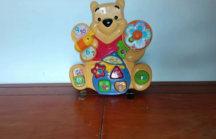 Tablette d'éveil musicale et lumineuse Disney