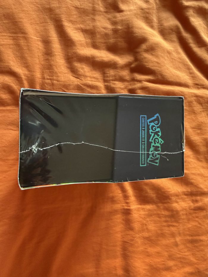 Vend [Neuf/scellé] Pokémon - ETB flammes fantasmagoriques ME02 - photo numéro 4