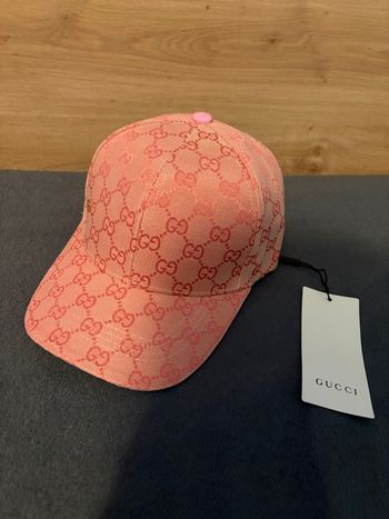 Casquette Gucci rose 