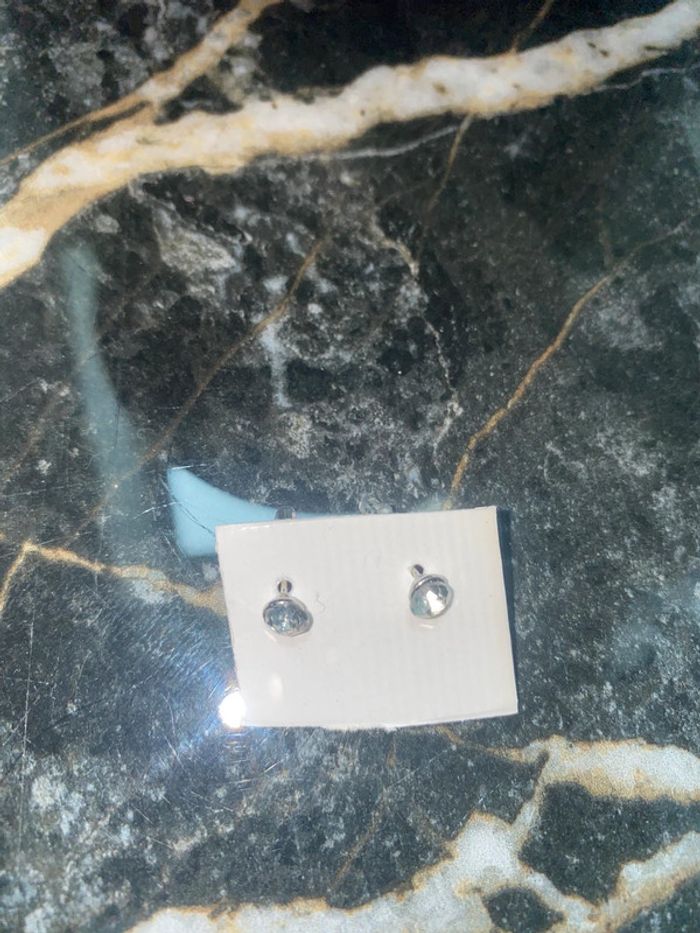 Boucles d’oreille à l’unité lire annonce - photo numéro 2
