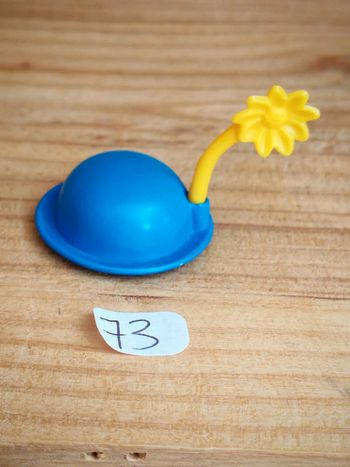 Playmobil cirque chapeau clown jongleur bleu avec fleur jaune