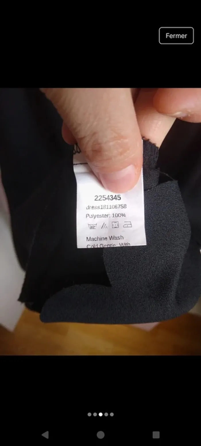 Très chic robe noire - photo numéro 3