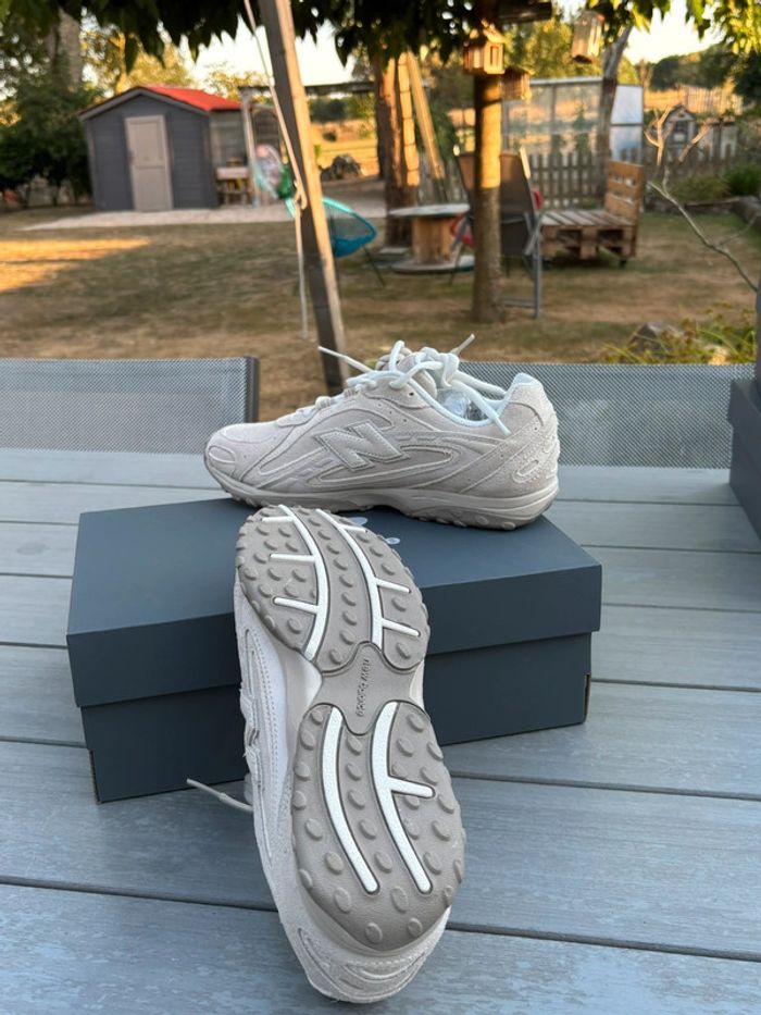 New balance 204L timberwolf blanc 39.5 - photo numéro 3