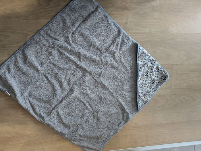 Cape de bain bébé