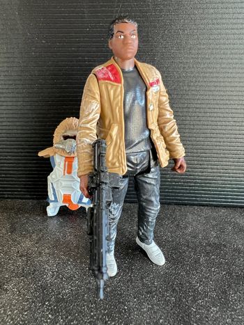Finn Figurine Star Wars 11cm Le Reveil de la Force