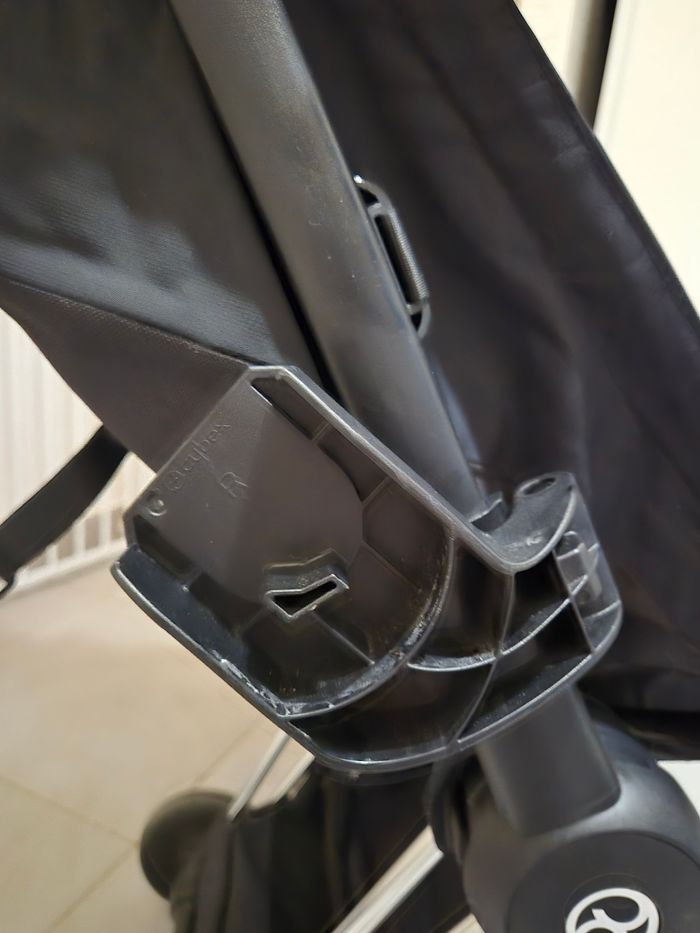 Adaptateur cybex eezy S-line - photo numéro 2