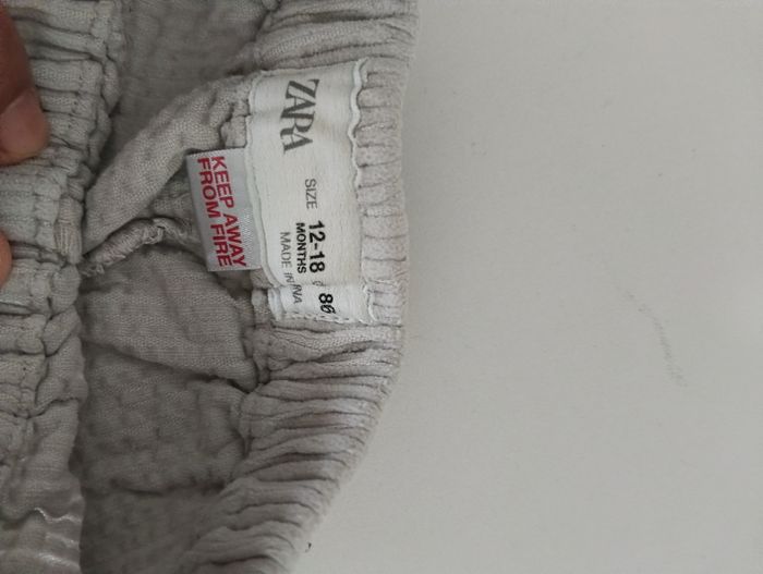 Lot Vêtement du marque - photo numéro 6