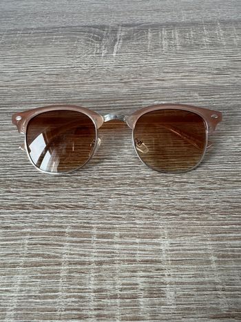 Lunettes de soleil