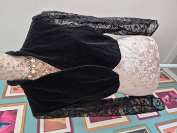 Boléro Pimkie vintage velours noir taille 40