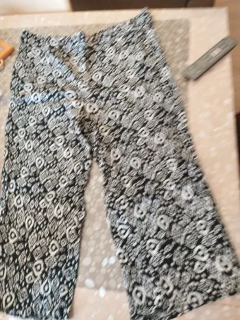 Pantalon crêpe Kiabi taille 3xl   56