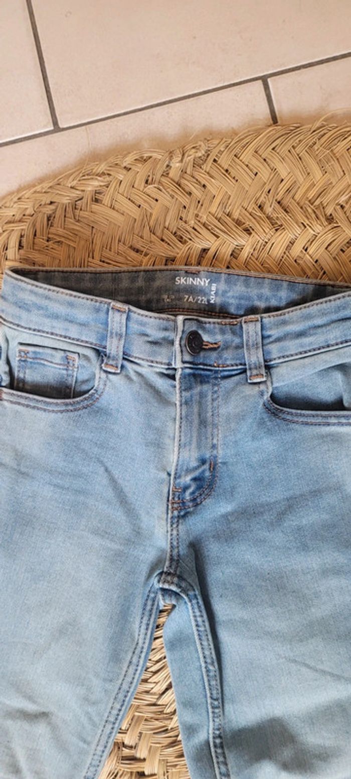 Joli jeans garçon Taille 7 ans Parfait état - photo numéro 4