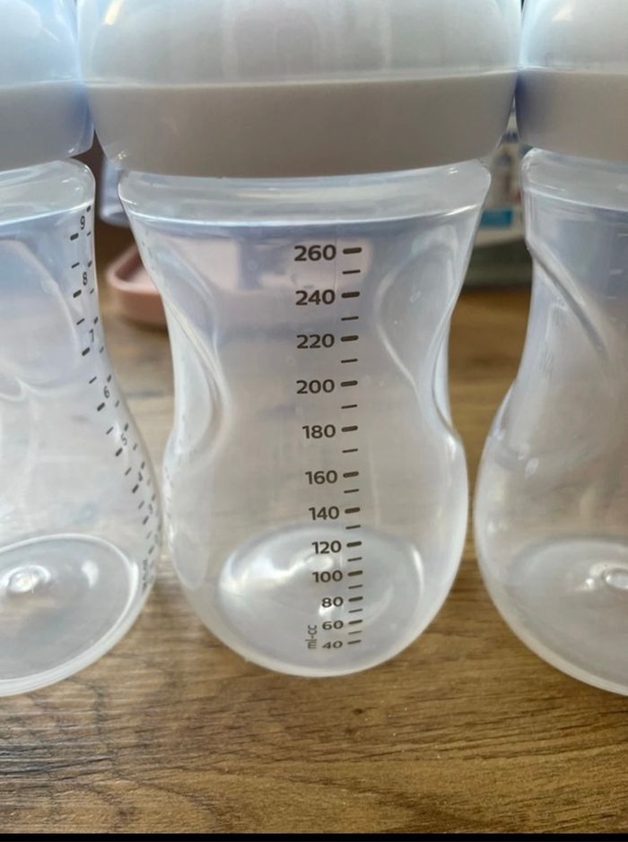 Lot Biberons Philips avent - photo numéro 2
