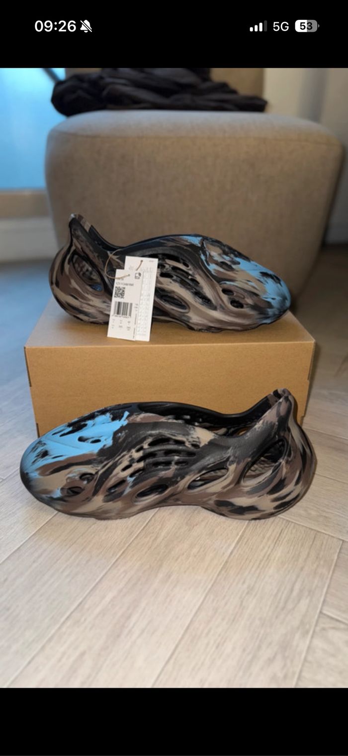 Yeezy foam RNR - Mx cinder