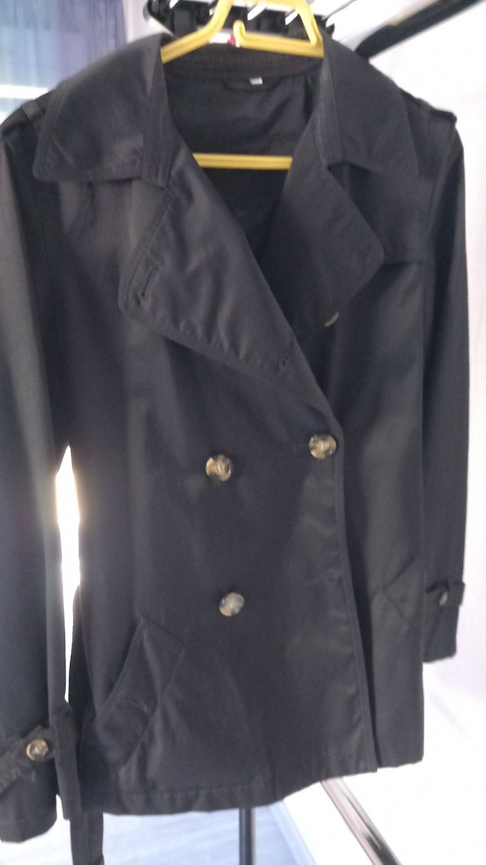 Veste ou imper femme.