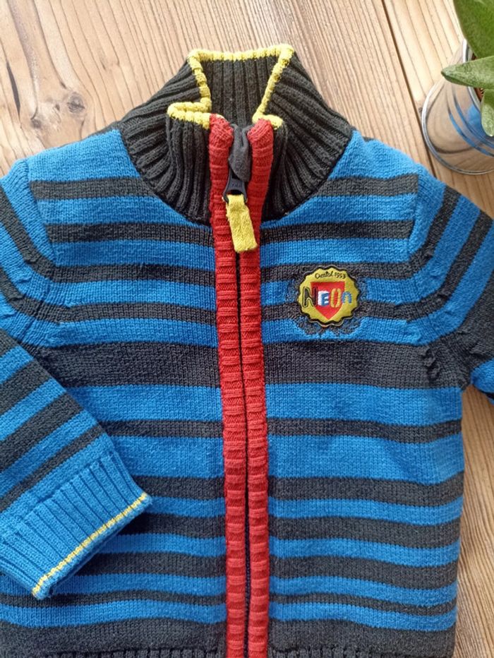 Gilet épais garçon 6 mois - photo numéro 2