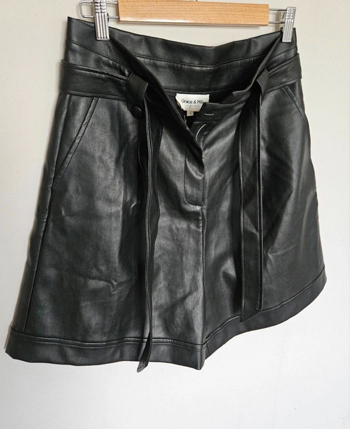 Short grâce & Mila taille L