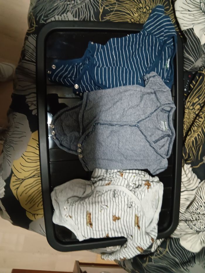 Sac de vêtement bébé garcon - photo numéro 6