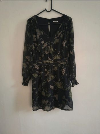 Robe Cache cache noire verte et dorée