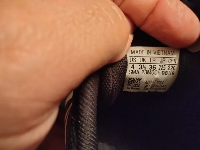 Baskets bicolore unie noire bandes blanches en 36 adidas - photo numéro 5