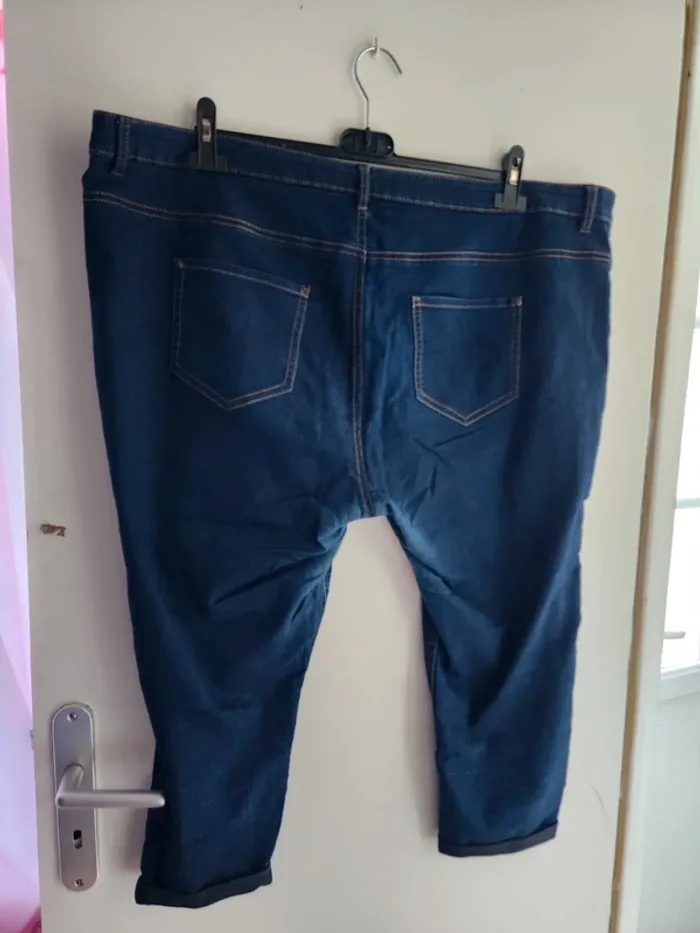 Pantacourt en jeans femme taille 52 - fpc - bon état - photo numéro 4