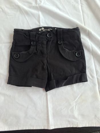 short vinyl fraise 6 ans