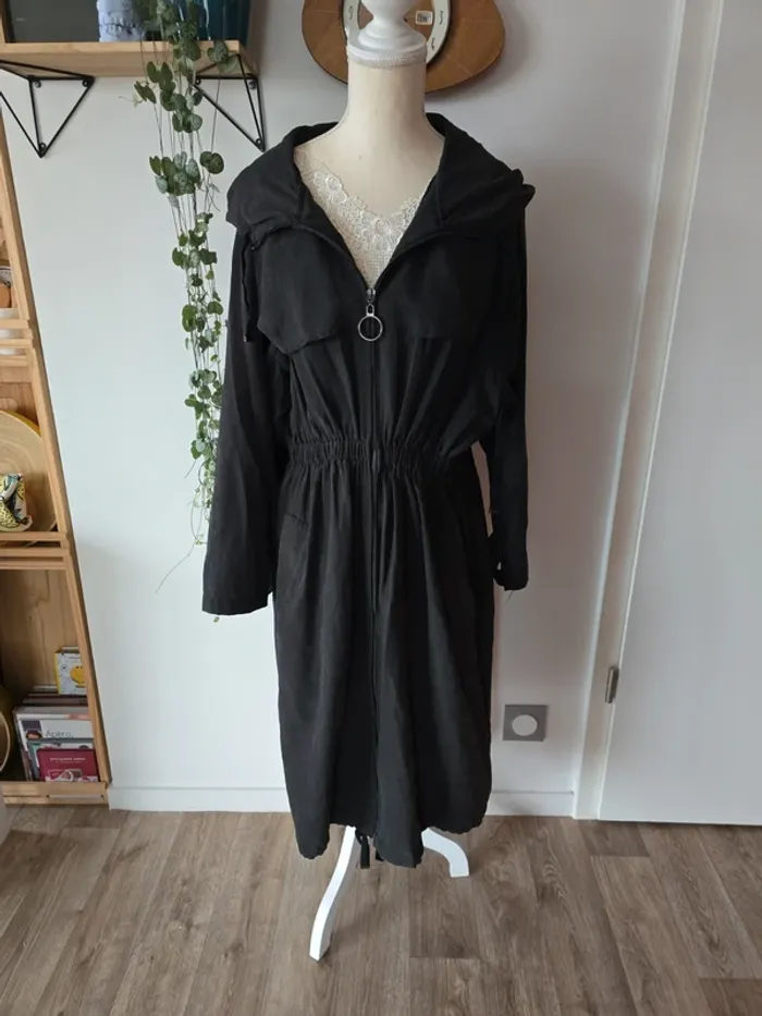 Trench long