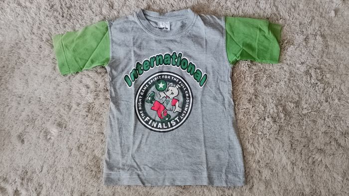 Tee-shirt taille 4 ans