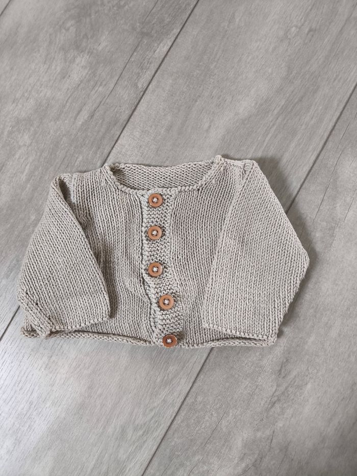 Gilet tricoté taupe
