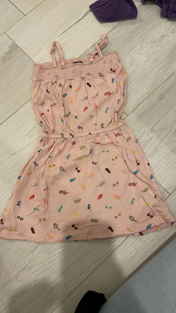 Robe 4 ans