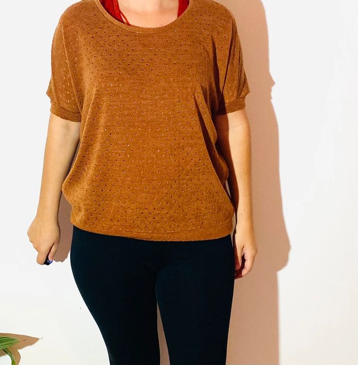 Pull léger à manches courtes taille 34 Camaïeu