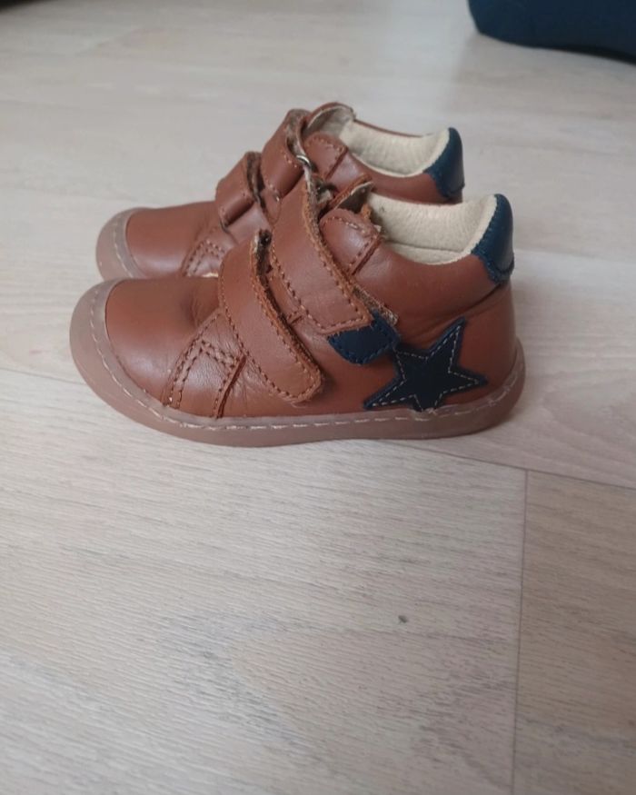 Chaussure premier pas taille 20 - photo numéro 2