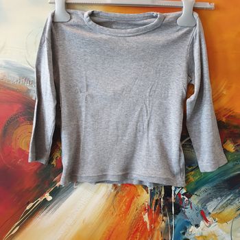 Tee-shirt manche longue gris 4 ans