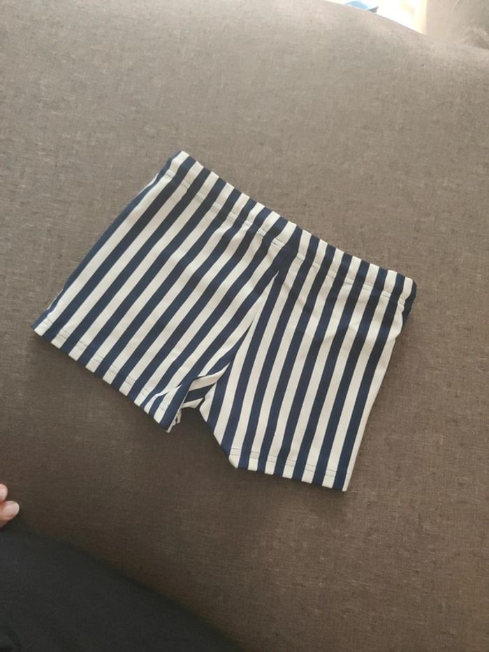 Maillot de bain neuf 6 ans - photo numéro 3