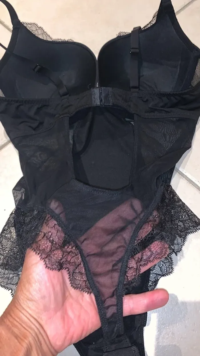 Lingerie femme - photo numéro 3