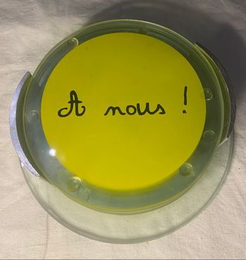 Set de 6 sous-verres »A nous »jaunes et noirs