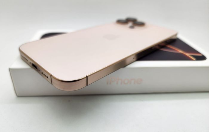 iPhone 16 pro max - photo numéro 5
