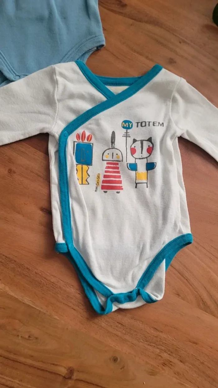 Lot de 2 bodies garçon 1 mois - photo numéro 3