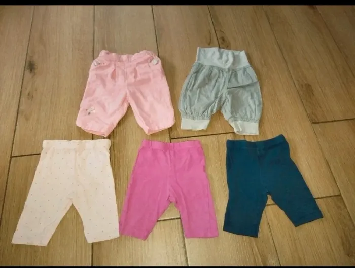 Lot de 9 shorts/pantacourts bébé fille 12 mois - photo numéro 3