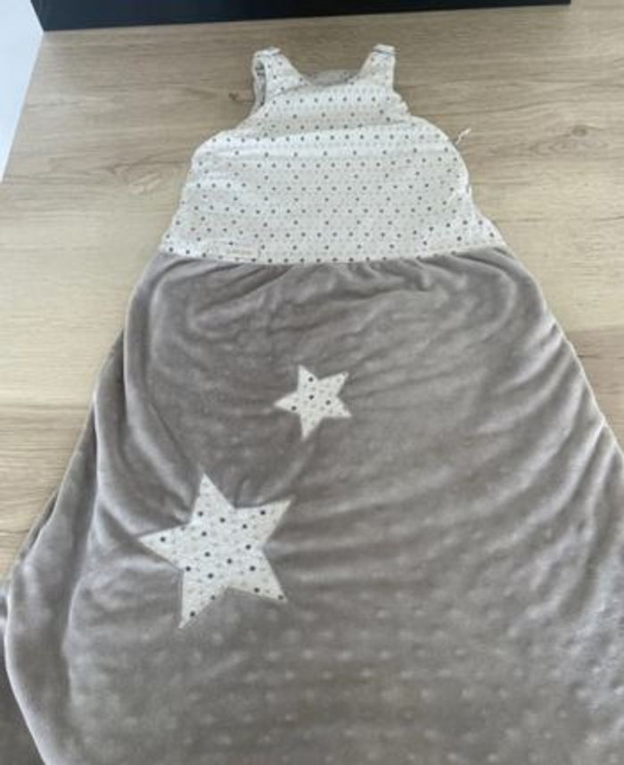 Magnifique gigoteuse