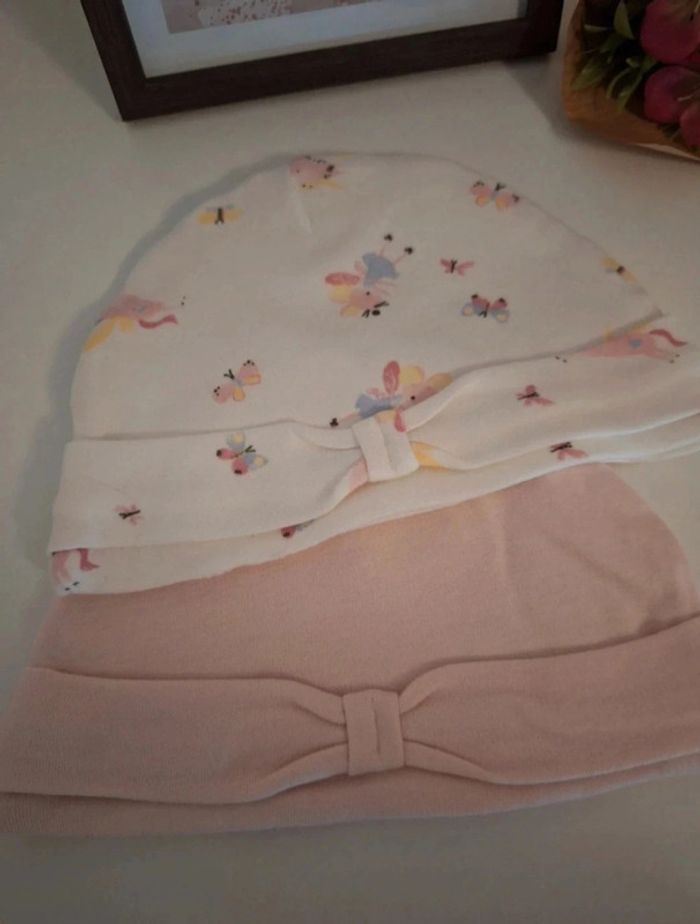 Bonnet bébé 0/3mois neuf jamais porté marque Primark - photo numéro 2