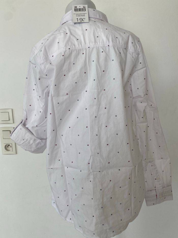 Chemise blanche à motifs bleus / 10 ans - photo numéro 4
