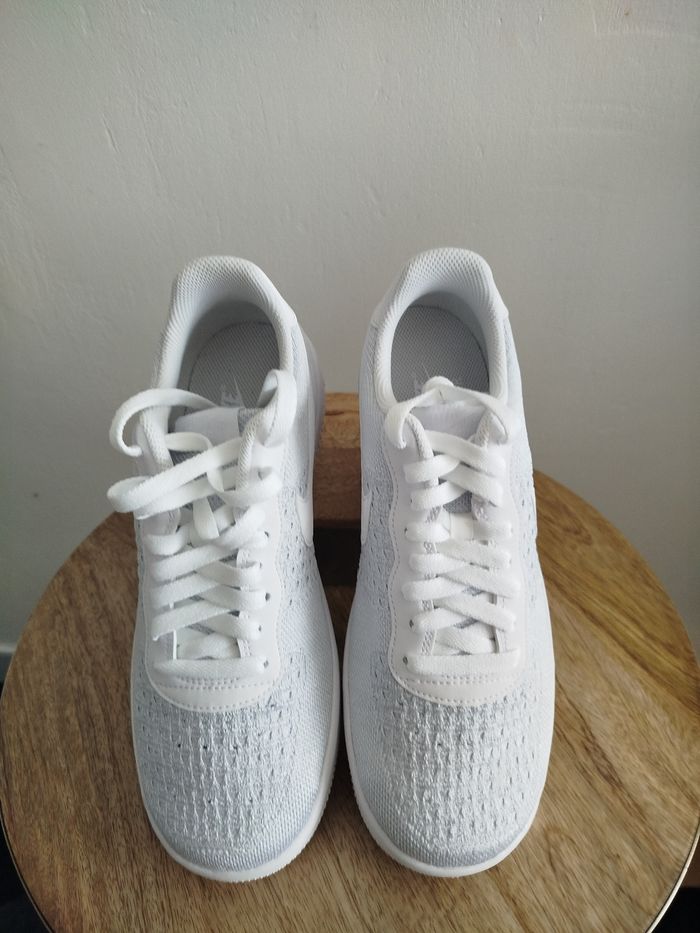 Baskets Nike T 43 - photo numéro 2
