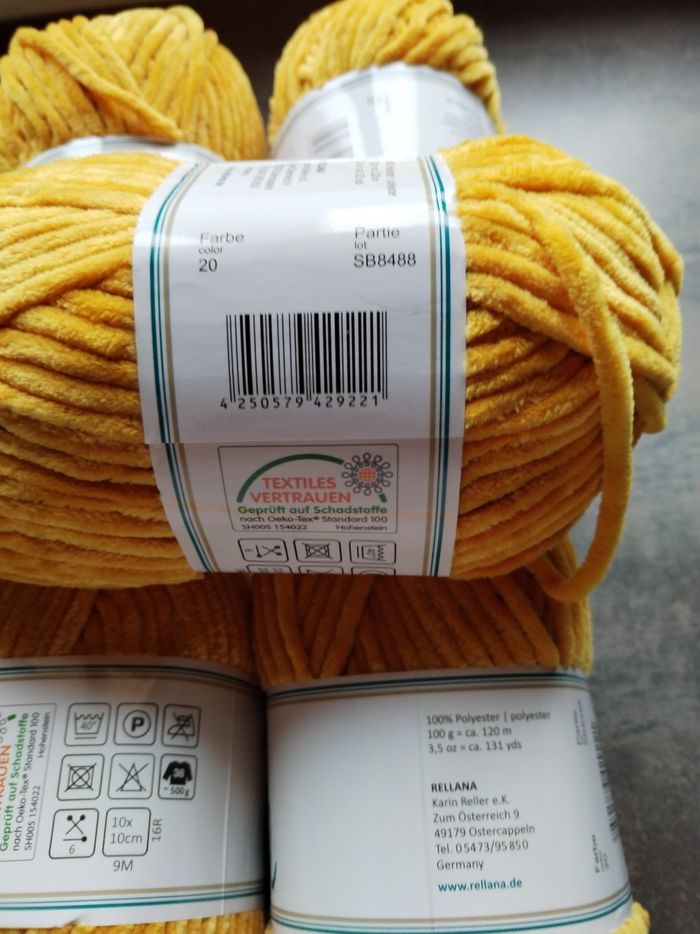 Lot de 5 pelotes Laine couleur moutarde - photo numéro 6