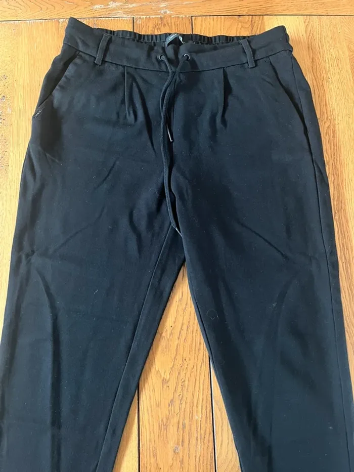 Pantalon noir - photo numéro 2