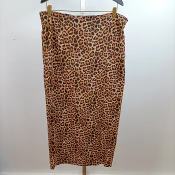 Jupe midi satinée imprimé léopard fluide Kiabi tendance animal print taille L estimée A1244